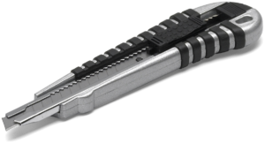 Knife with single snap off
